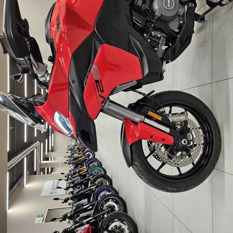 Ducati Multistrada V2 S - 2026