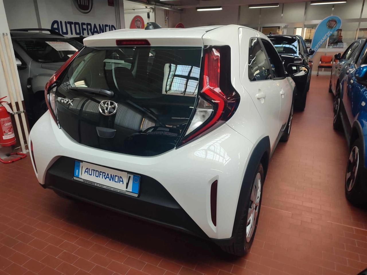 Toyota Aygo X 1.0 VVT-i 72 CV 5 porte Active