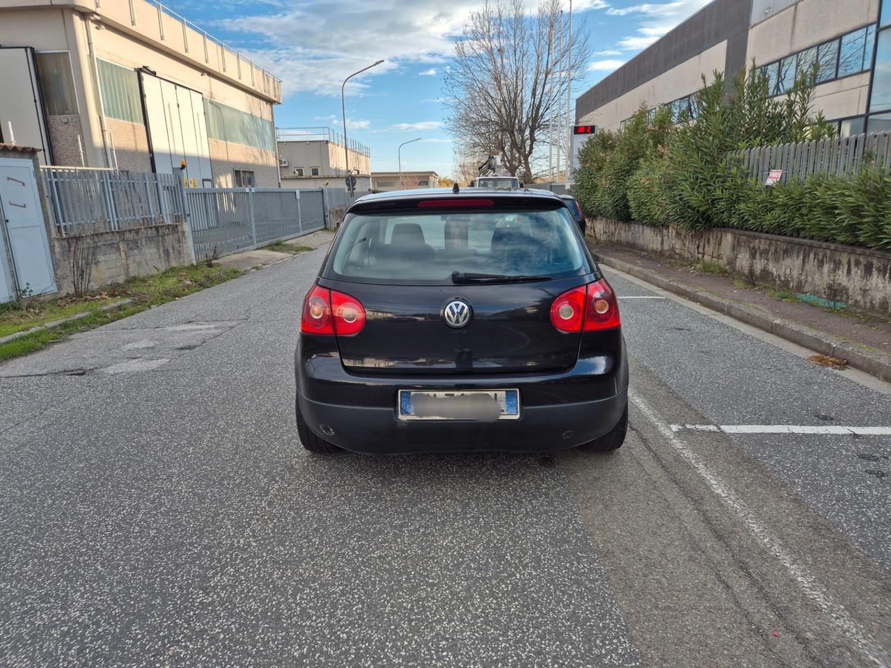 Volkswagen Golf 1.6 16V FSI 3p. Sportline