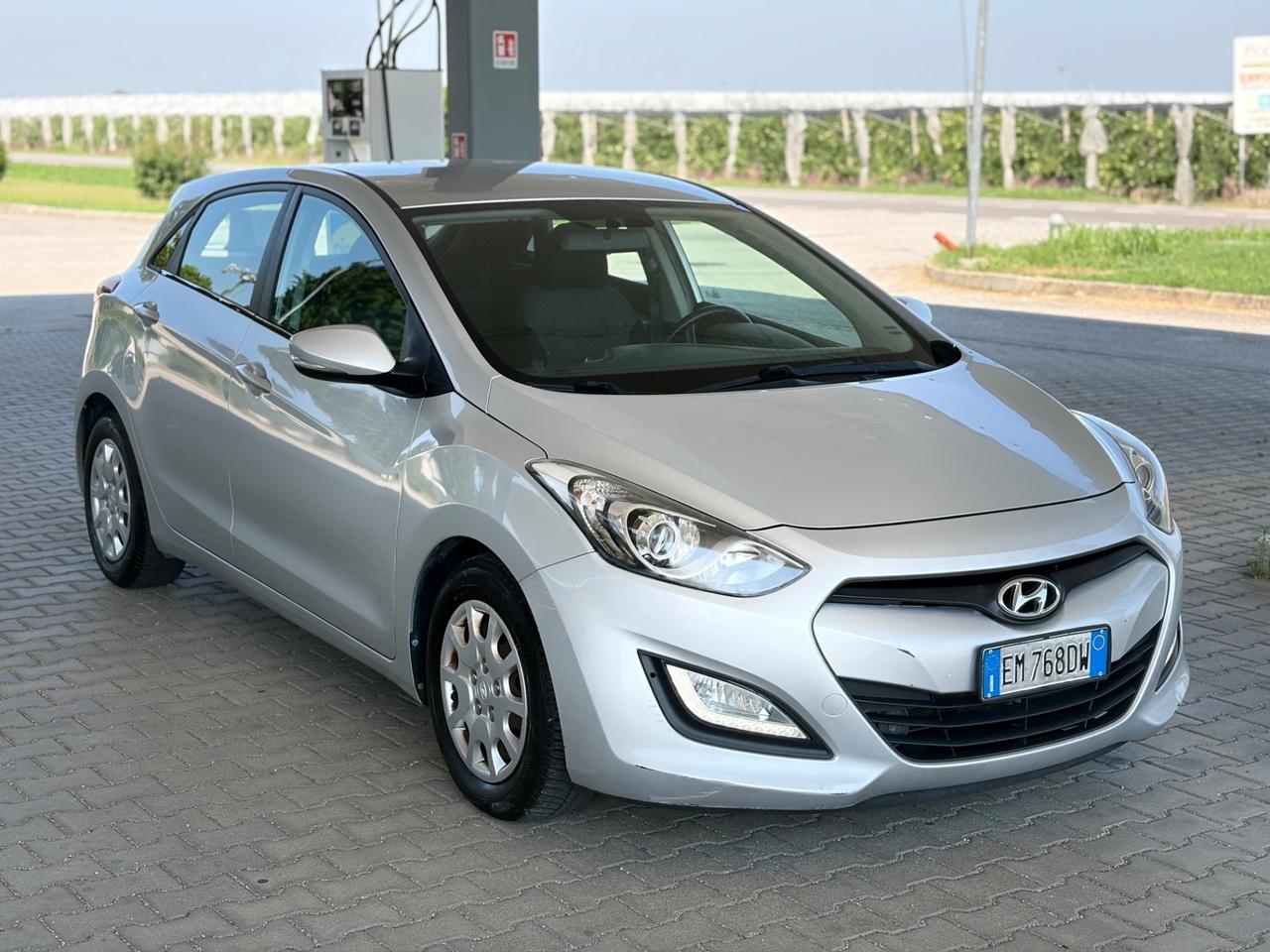Hyundai i30 1.6 diesel 2012