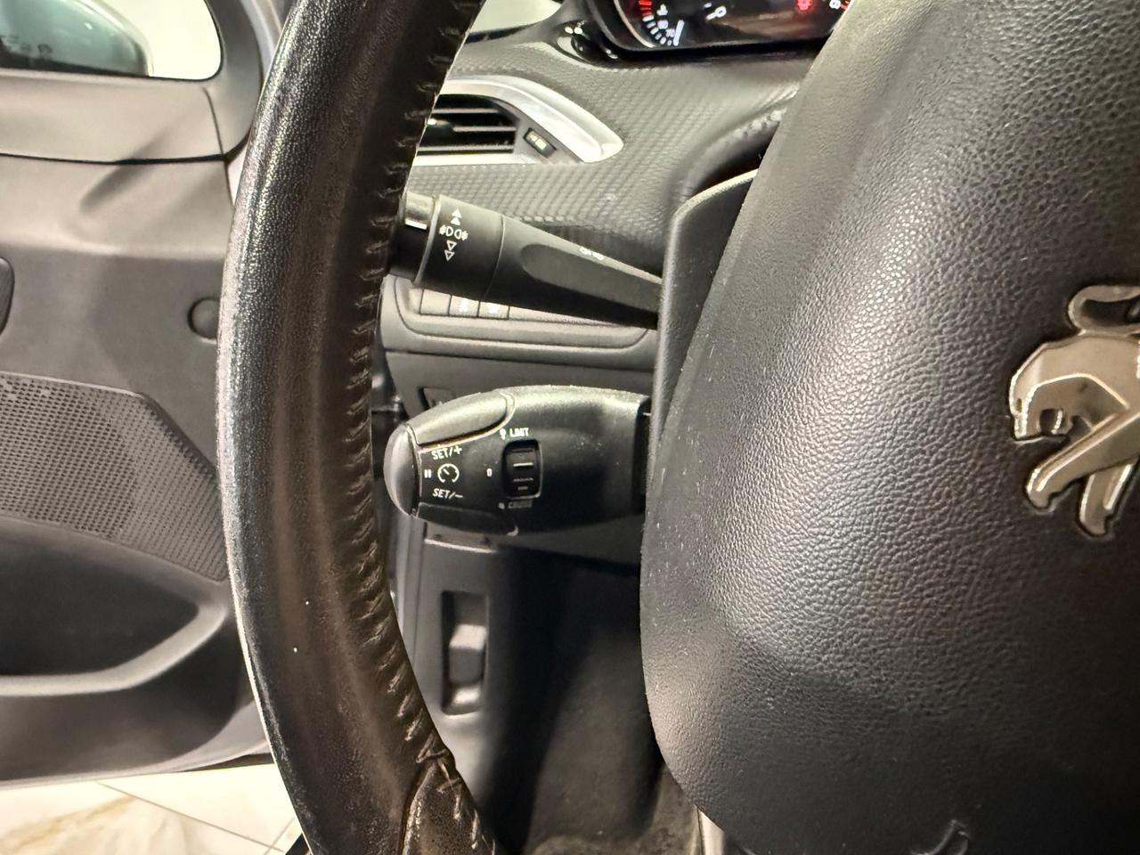 Peugeot 2008 1.6 e-HDi 92 CV Stop&Start ETG6 Allure