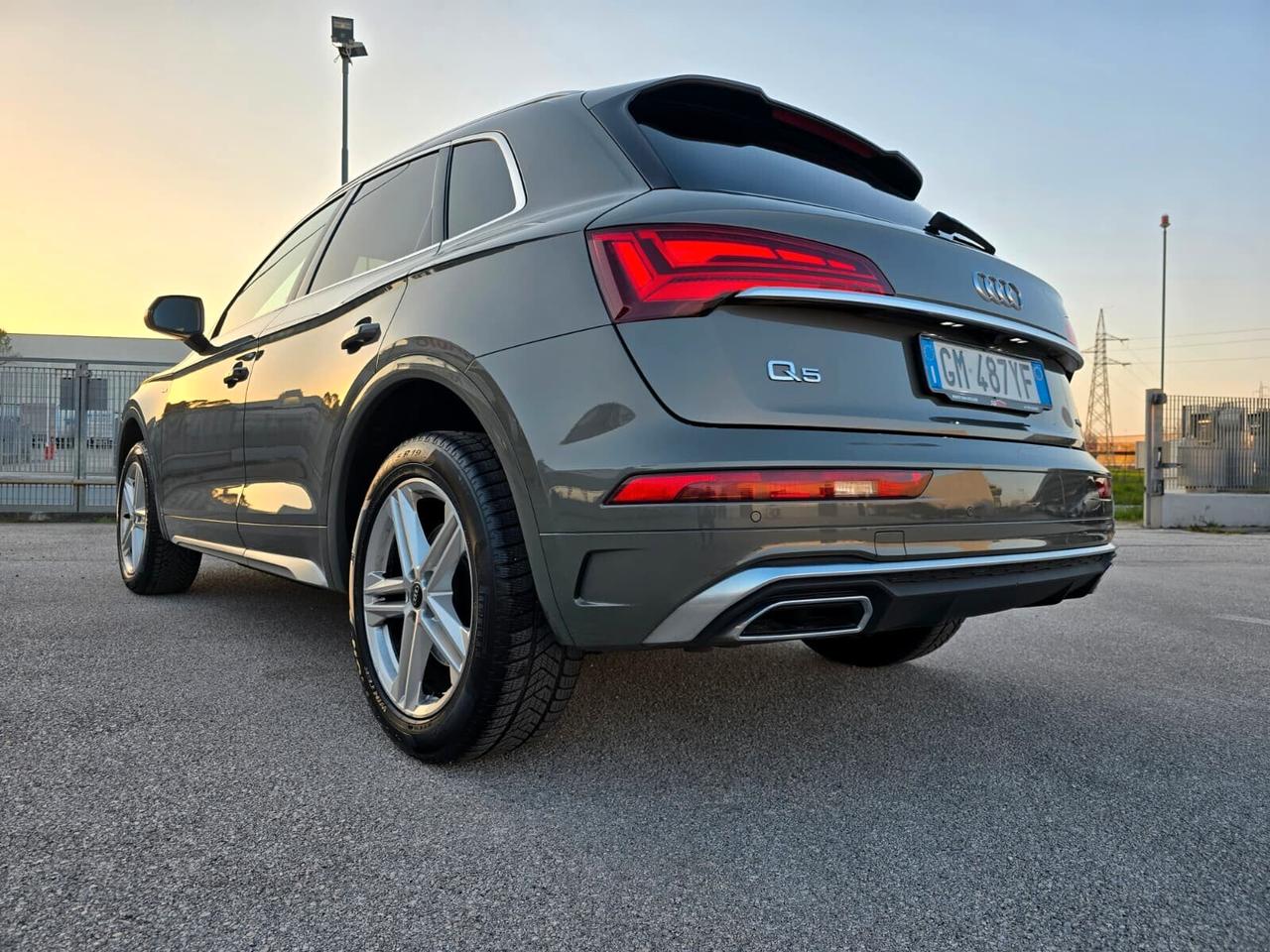 Audi Q5 40 TDI 204 CV quattro S tronic line