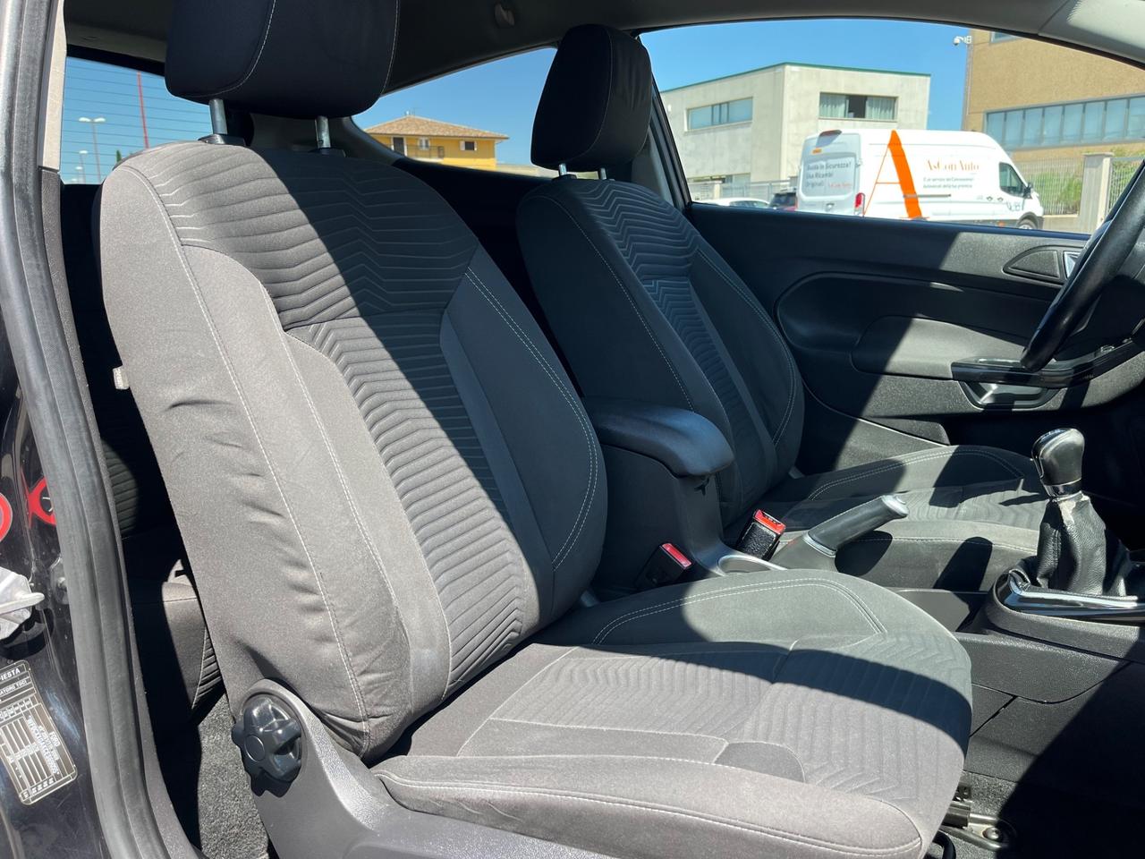 Ford Fiesta 1.5 TDCi 75CV Titanium. 12 mesi di Garanzia