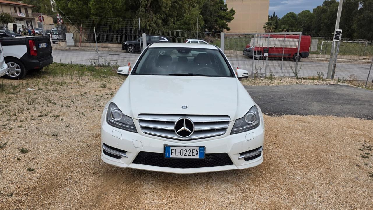 MERCEDES-BENZ C 200 CDI BlueEFFICIENCY 2012 AVANTGARDE E5 € 7.900,00