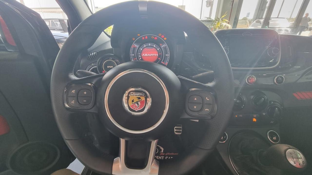 Abarth 595 C 1.4 Turbo T-Jet 145 CV