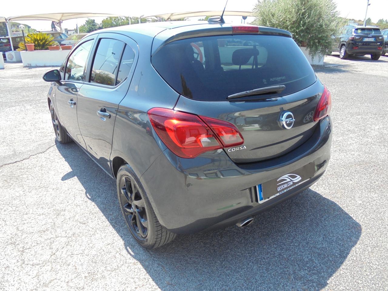 Opel Corsa 1.4 90CV GPL Tech 5 porte Fashion Line