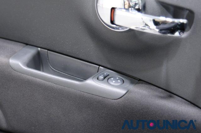 FIAT 500 1.2 BENZINA LOUNGE NEOPATENTATI TETTO PANORAMA