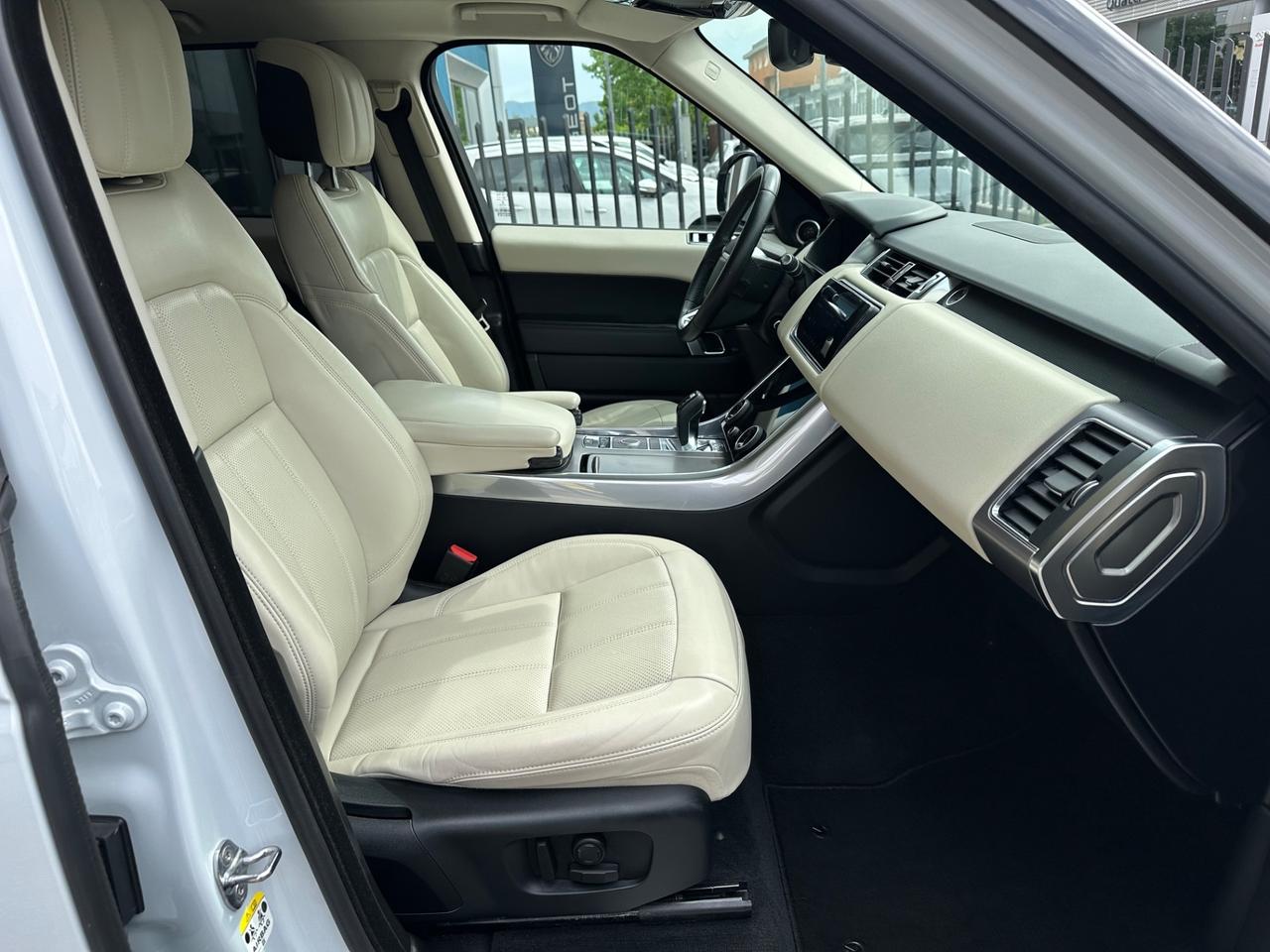 Land Rover Range Rover Sport Range Rover Sport 3.0 SDV6 249 CV HSE Dynamic