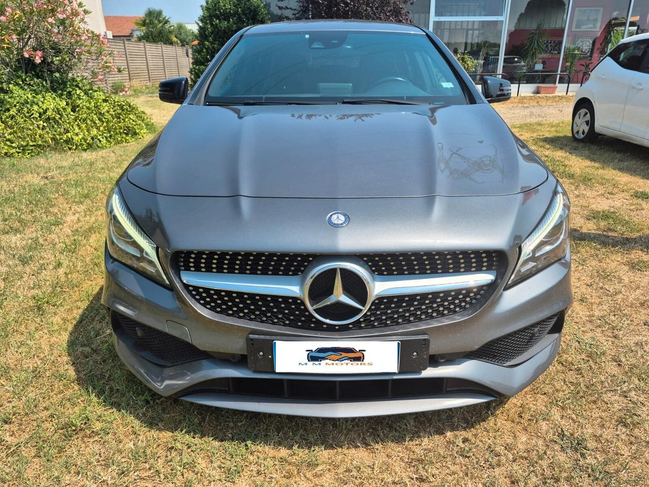 Mercedes-benz CLA 200 Premium PACK AMG