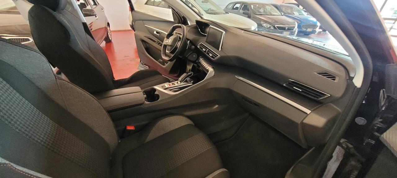 Peugeot 3008 BlueHDi 130 S&S EAT8 Business