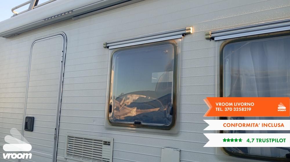 C.I. Riviera garage Autocaravan