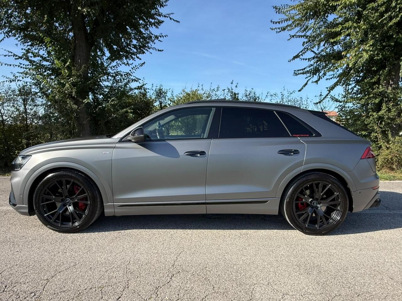 Audi Q8 55 TFSI quattro tiptronic Sport