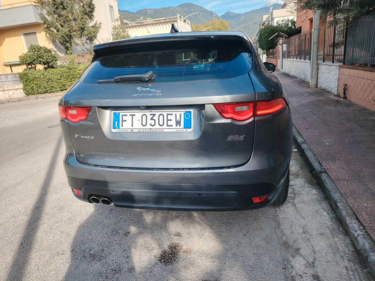 Jaguar F-Pace 2.0 D 180 CV AWD aut. Prestige