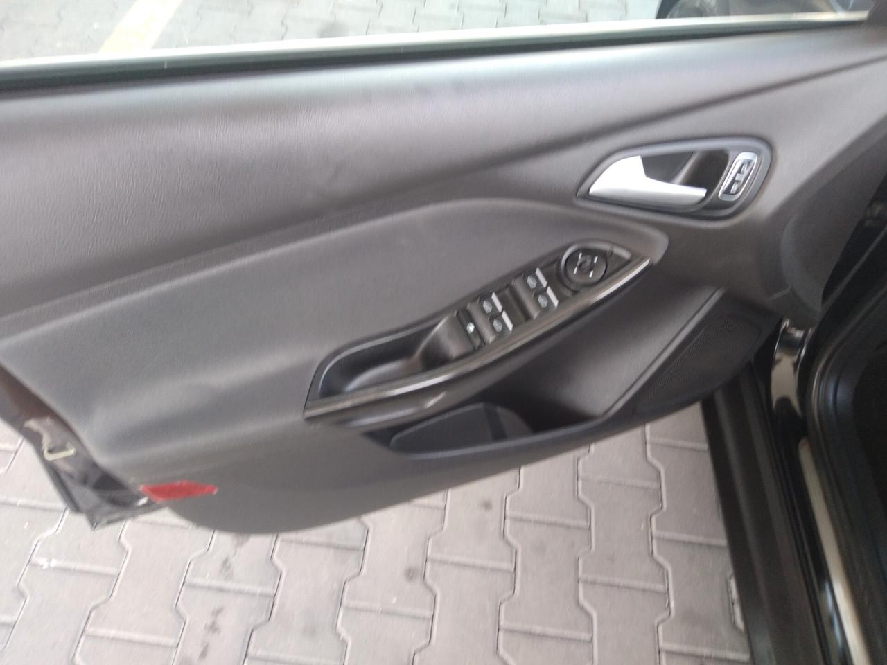 Ford Focus 1.5 TDCi 120 CV Start&Stop SW Titanium x neopatentati
