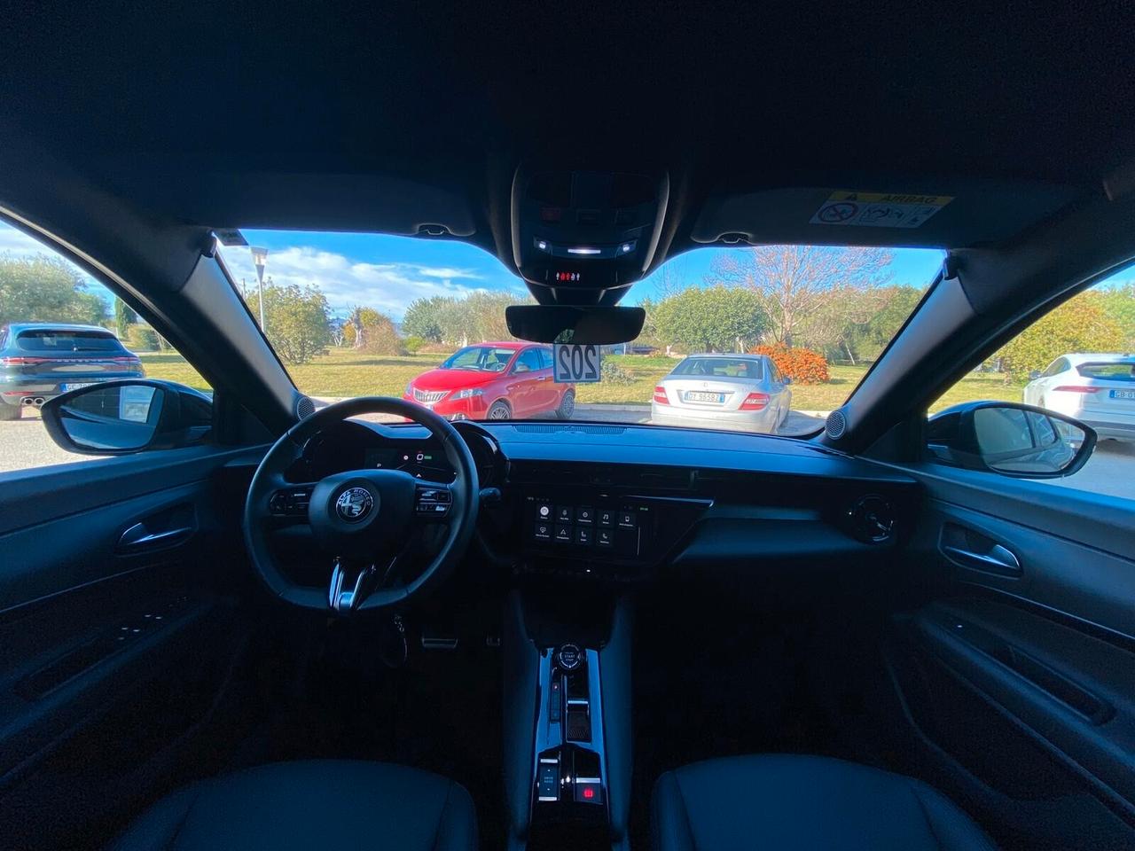 Alfa Romeo Junior 156 CV BEV Speciale