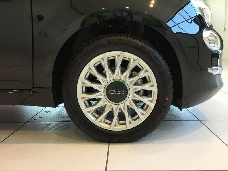FIAT 500 1.0 Hybrid Dolcevita MY22