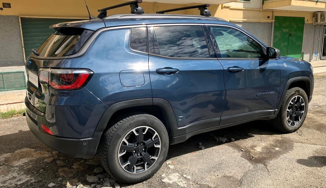Jeep Compass PHEV 1.3T 240cv PLUG IN TRAILHAWK