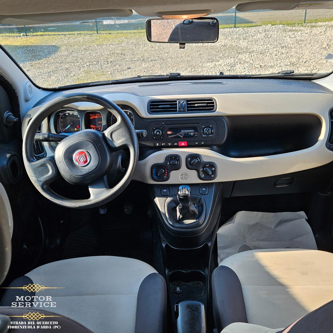 Fiat Panda 1.2 BENZINA NEOPATENTATI DA 75€ al mese