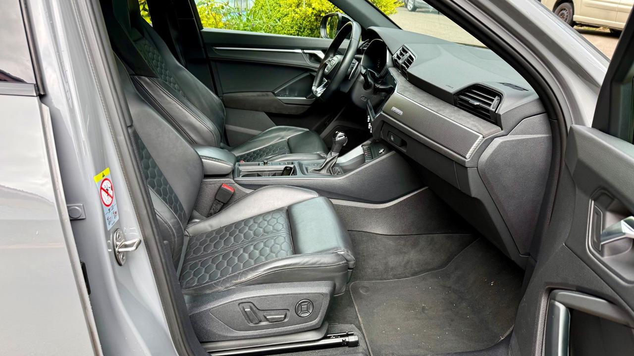 Audi Q3 RS SPB quattro S tronic