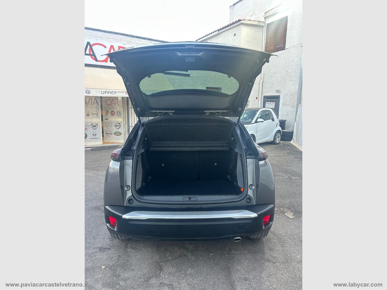 PEUGEOT 2008 BlueHDi 130 S&S EAT8 Allure