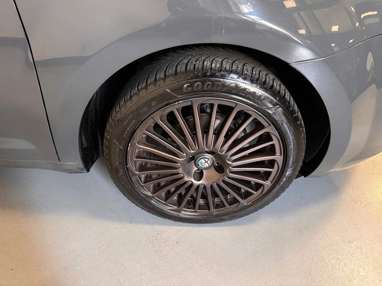 ALFA MITO 1.4 BENZINA GPL