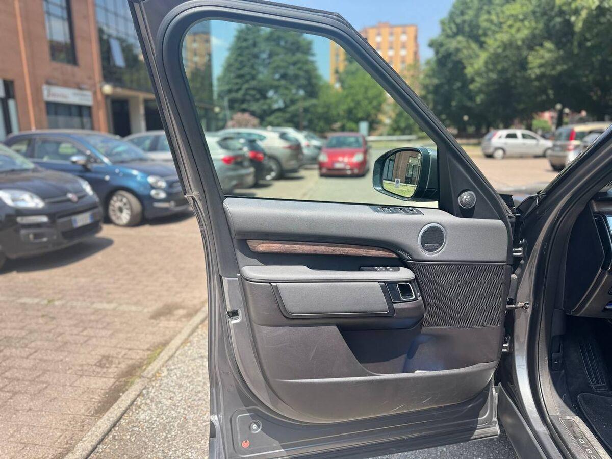 Land Rover Discovery 3.0 td6 HSE 249cv 7p.ti auto