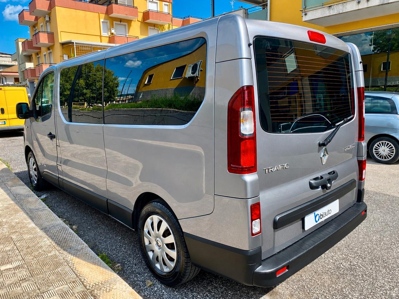 Renault Trafic 1.6 dCi 125CV 9posti passo lungo-2016