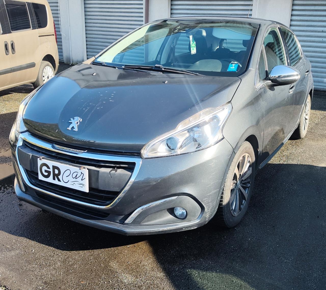 Peugeot 208 BlueHDi 75 5 porte Allure