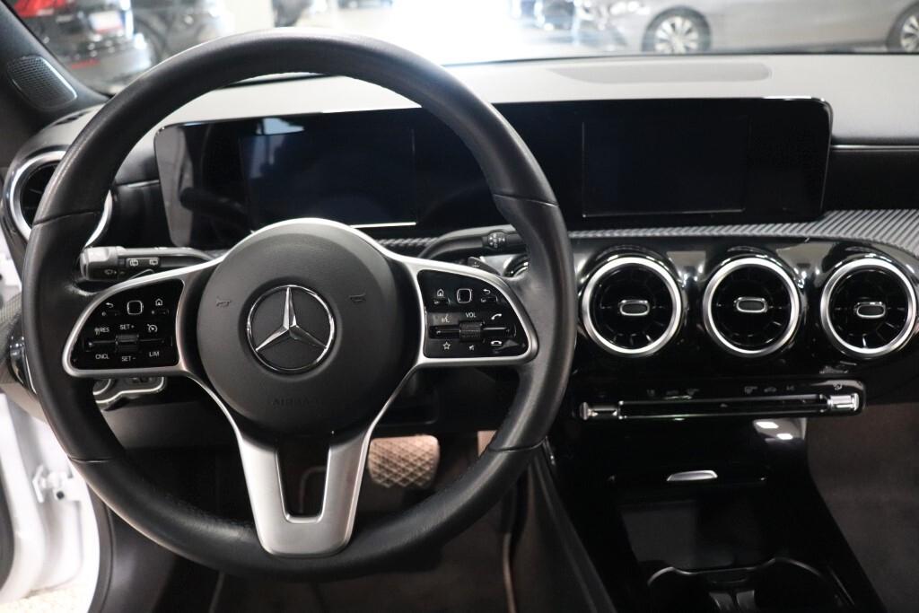 Mercedes-benz CLA 180 CLA 180 d Automatic Shooting Brake Business Extra