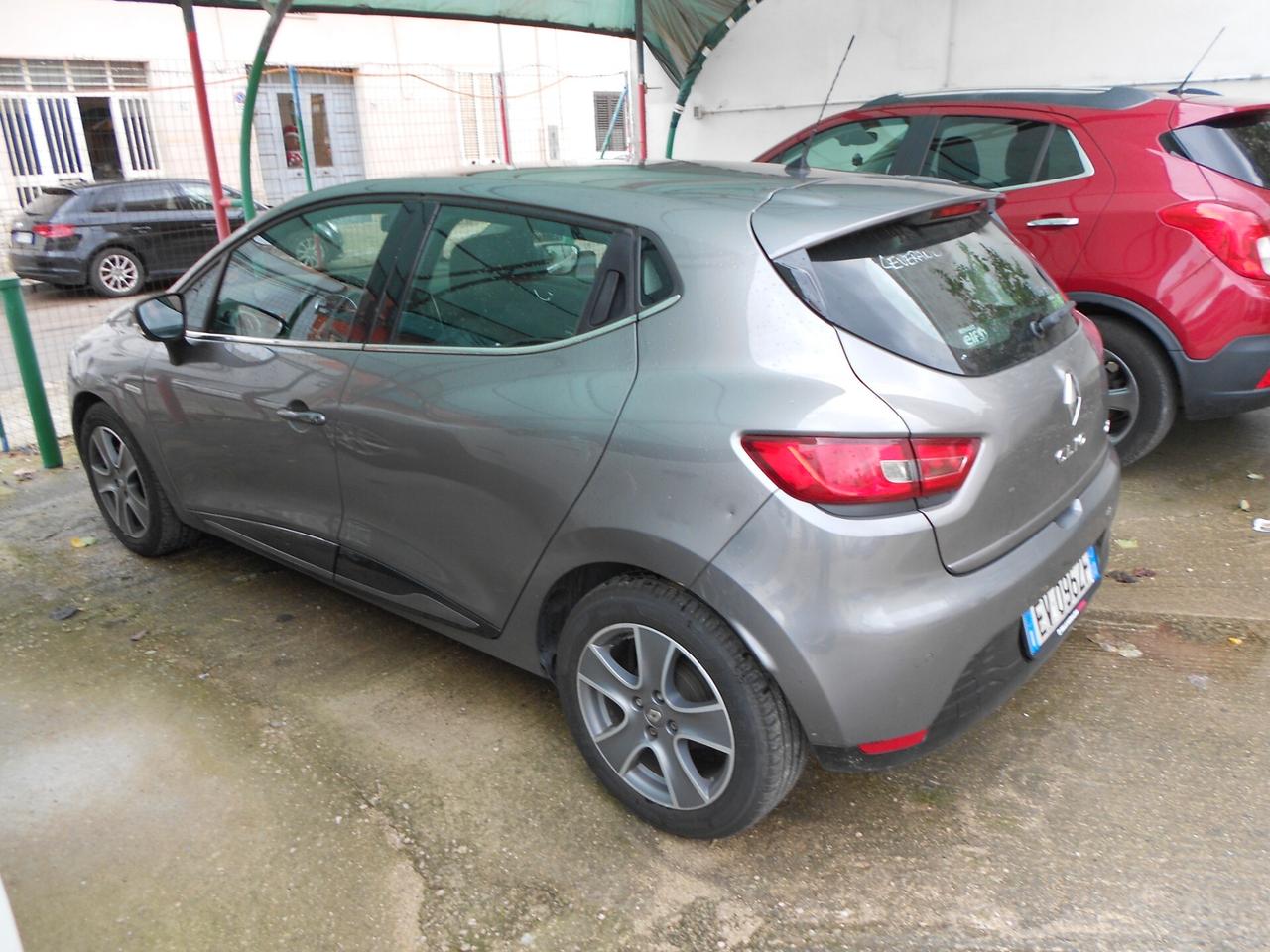 Renault Clio 1.5 dCi 8V 75CV 5 porte Costume National