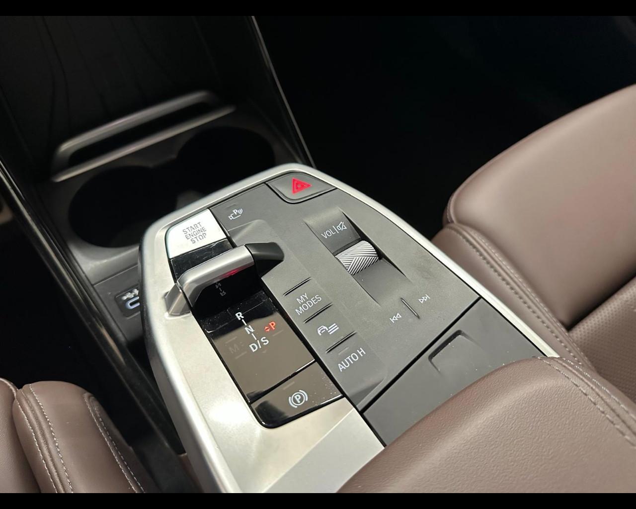 BMW Serie 2 A.T. (U06) - 218d Active Tourer Msport