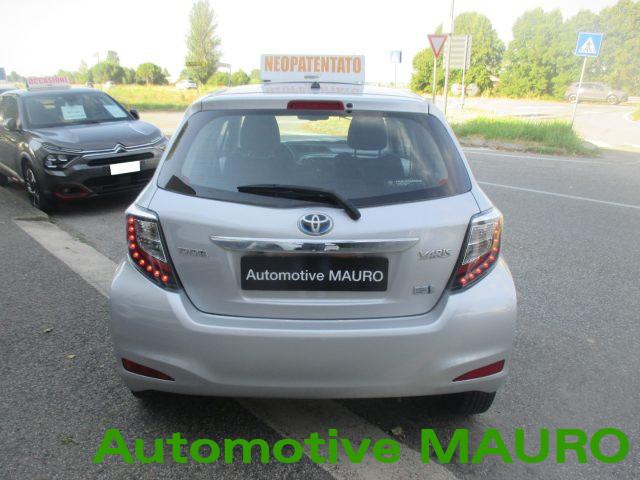 TOYOTA Yaris 1.5 Hybrid 5 porte Lounge - NEOPATENTATI