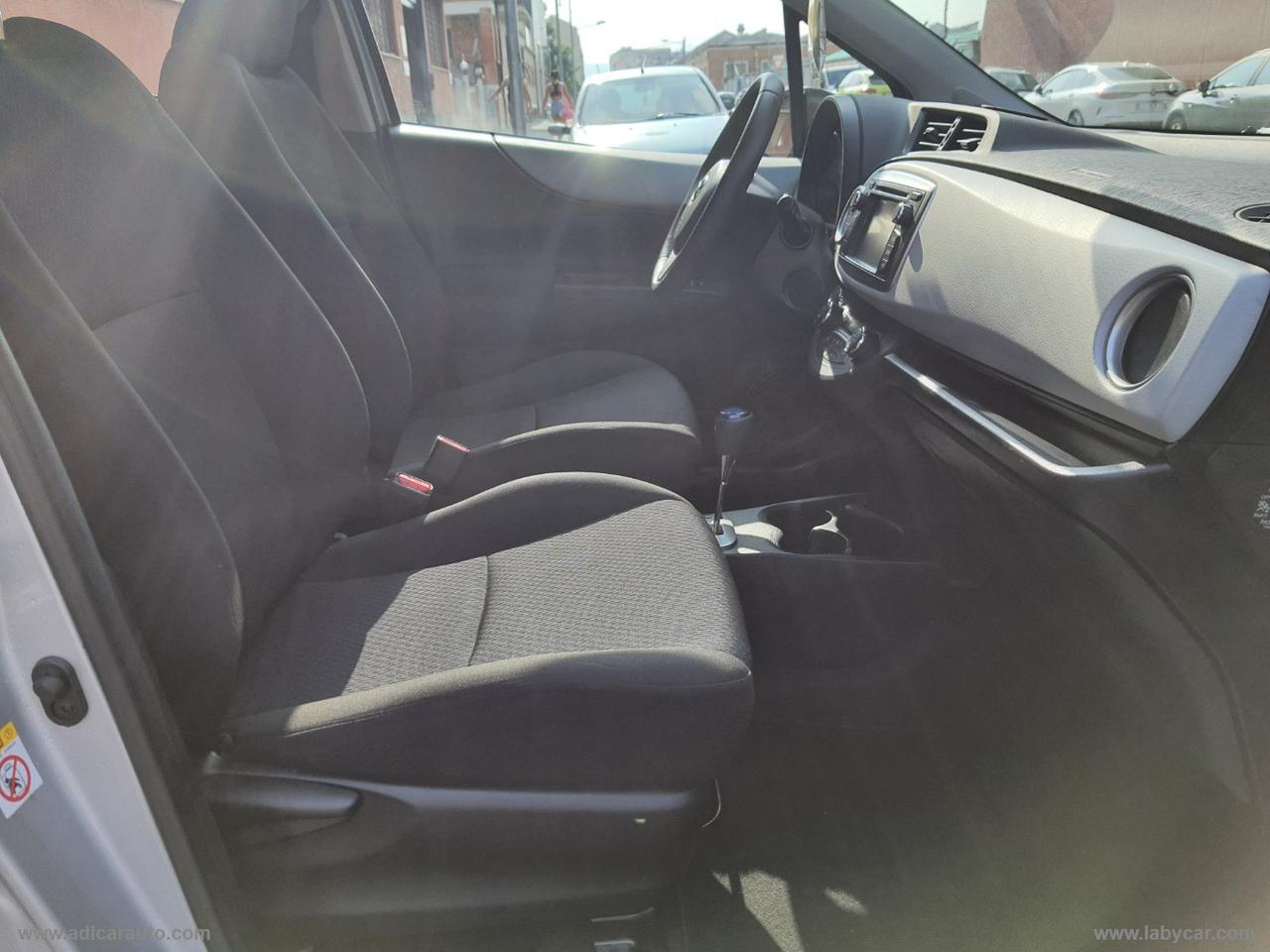 TOYOTA Yaris 1.5 Hybrid 5p. Lounge