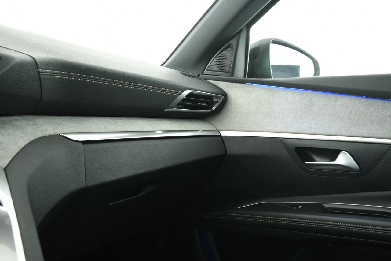 PEUGEOT 5008 1.5 bluehdi GT Pack s&s 130cv eat8 7P.TI ACC+CAMERA