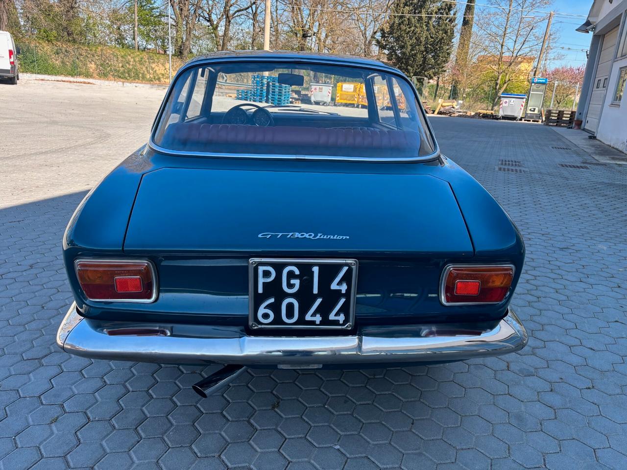 Alfa Romeo GT scalino