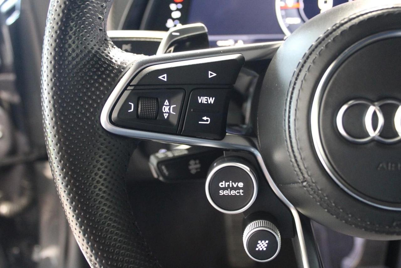 Audi R8 Spyder 5.2 FSI quattro S tronic plus