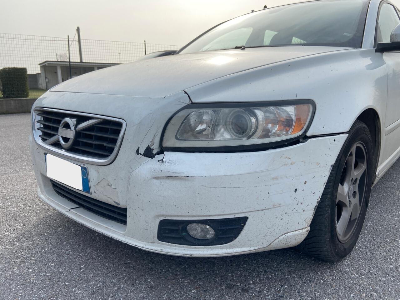 Volvo V50