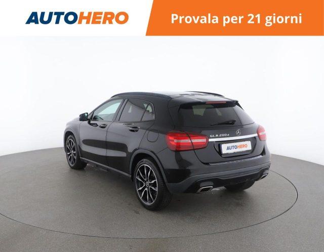 MERCEDES-BENZ GLA 200 d Automatic Sport