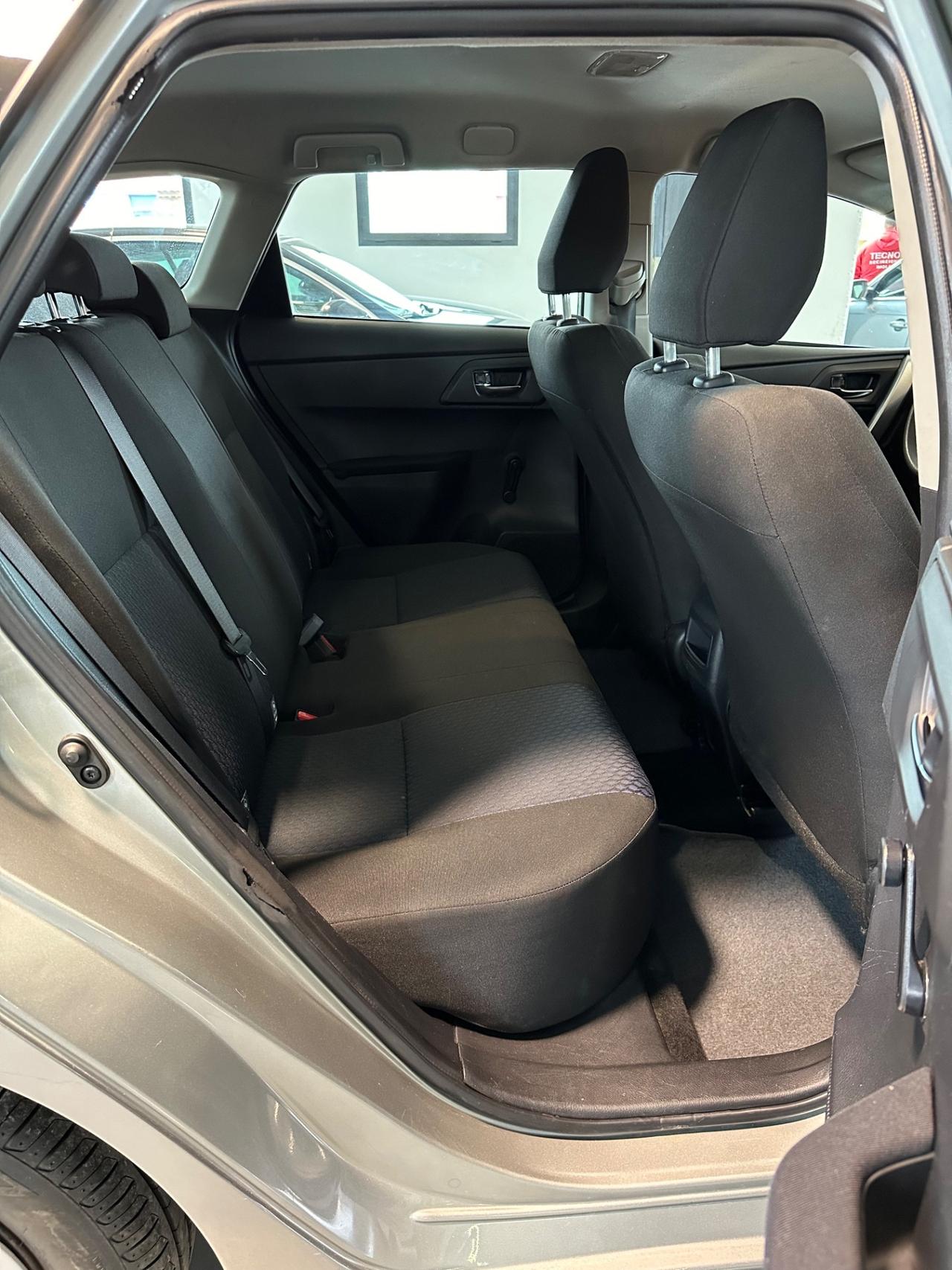 Toyota Auris Touring Sports 1.4 D-4D Active