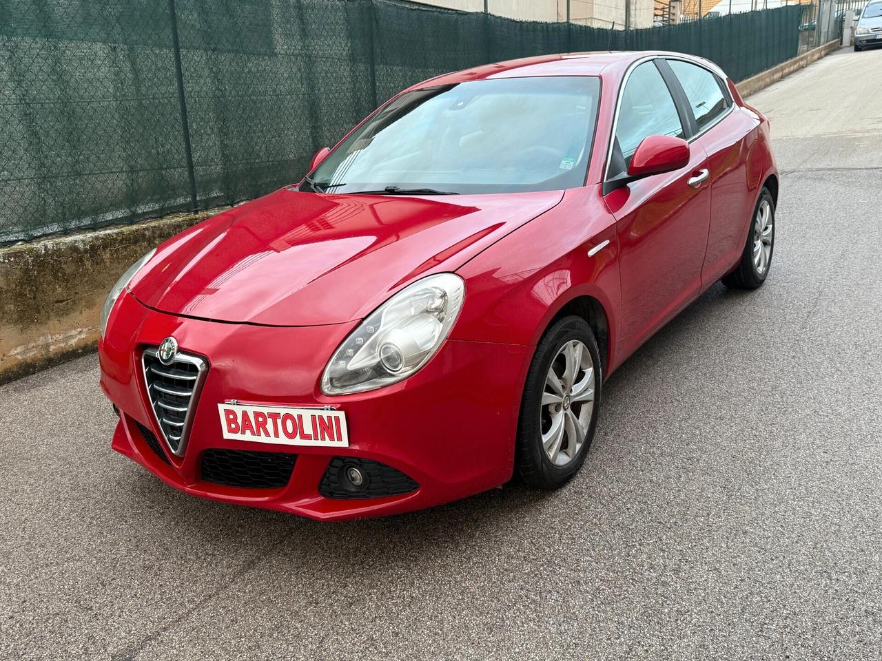 Alfa Romeo Giulietta 1.6 JTDm-2 105 CV Distinctive