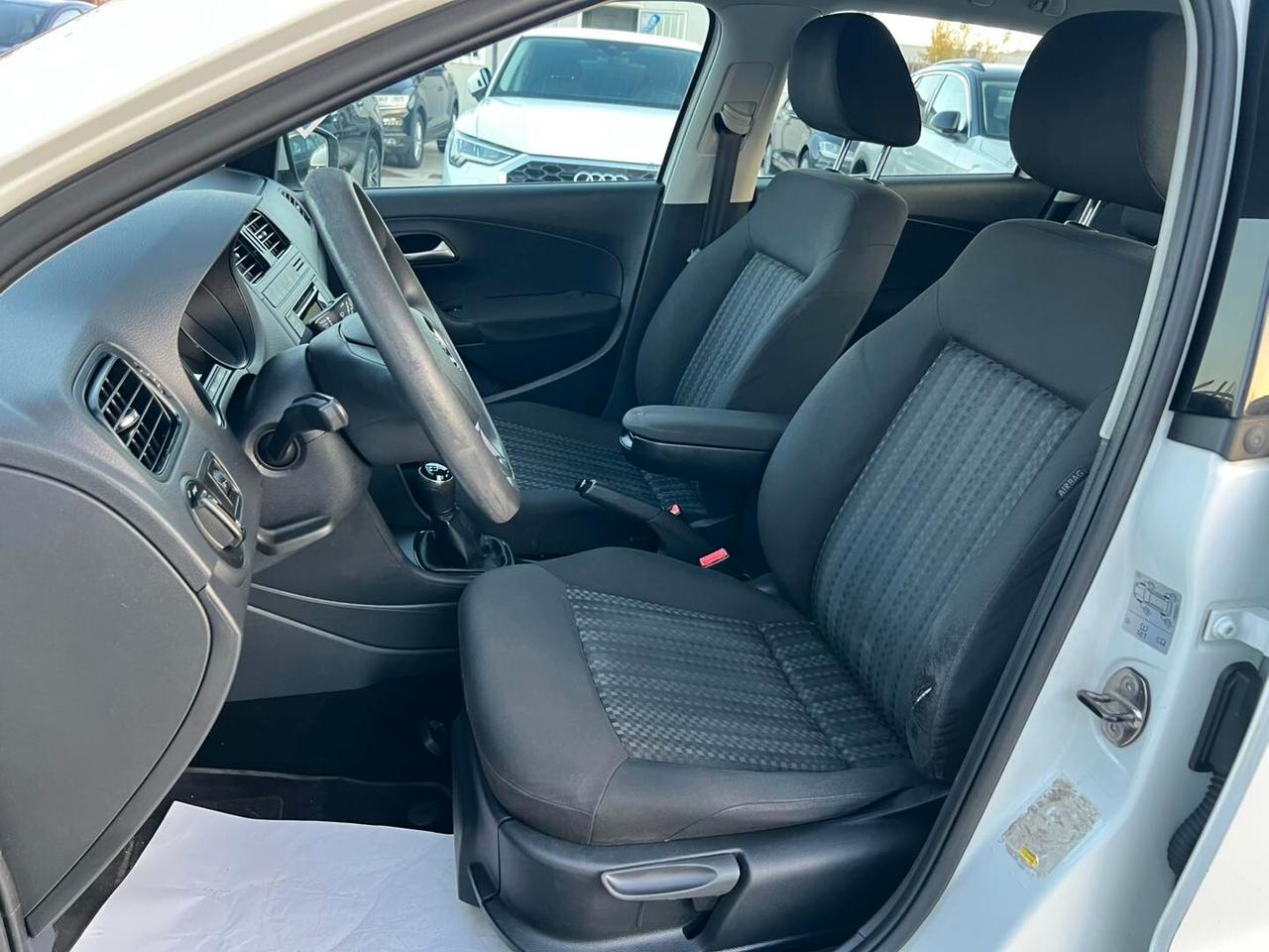 Volkswagen Polo 1.4 TDI 75CV -UNICOPROPRIETARIO-