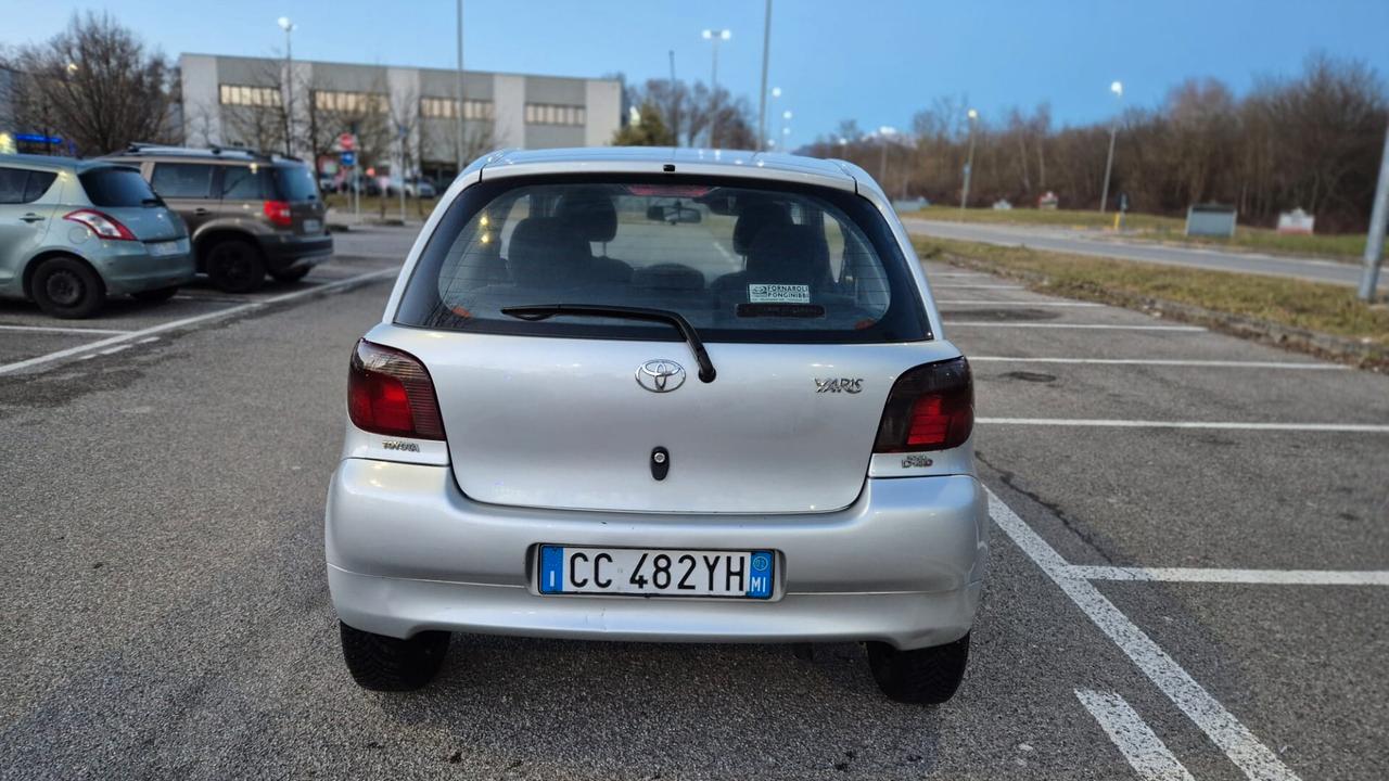 Toyota Yaris 1.4 tdi D-4D cat 3 porte Sol '03