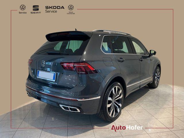 VOLKSWAGEN Tiguan 2.0 TDI DSG 4MOTION R-Line Navi Matrix 20" Camera