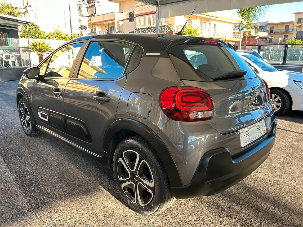 Citroen C3 1.2 benzina 83 CV Shine