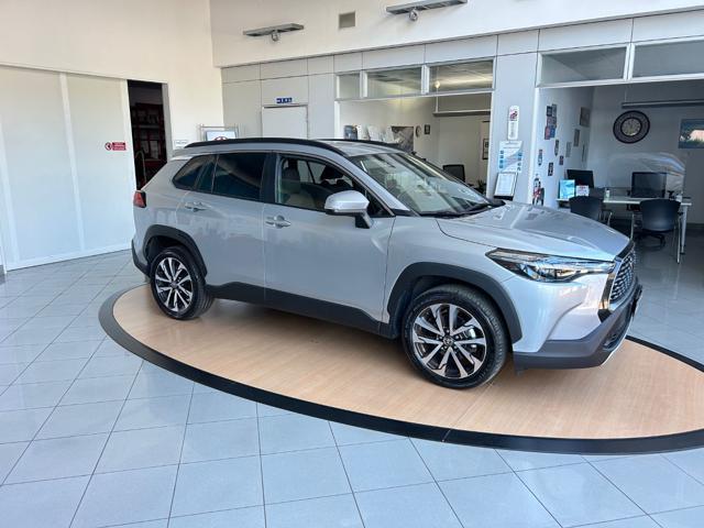 TOYOTA Corolla Cross 1.8 Hybrid 140 CV E-CVT Trend
