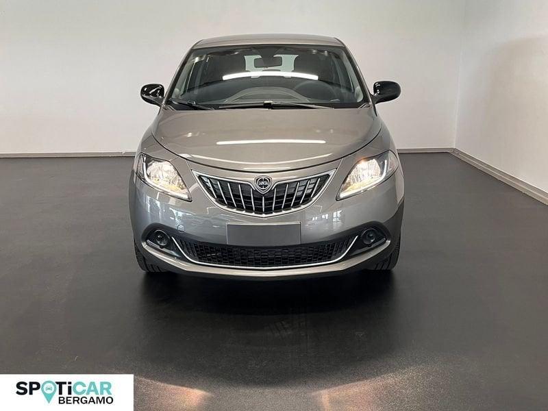 Lancia Ypsilon 1.0 FireFly 5 porte S&S Hybrid Platino - Km0