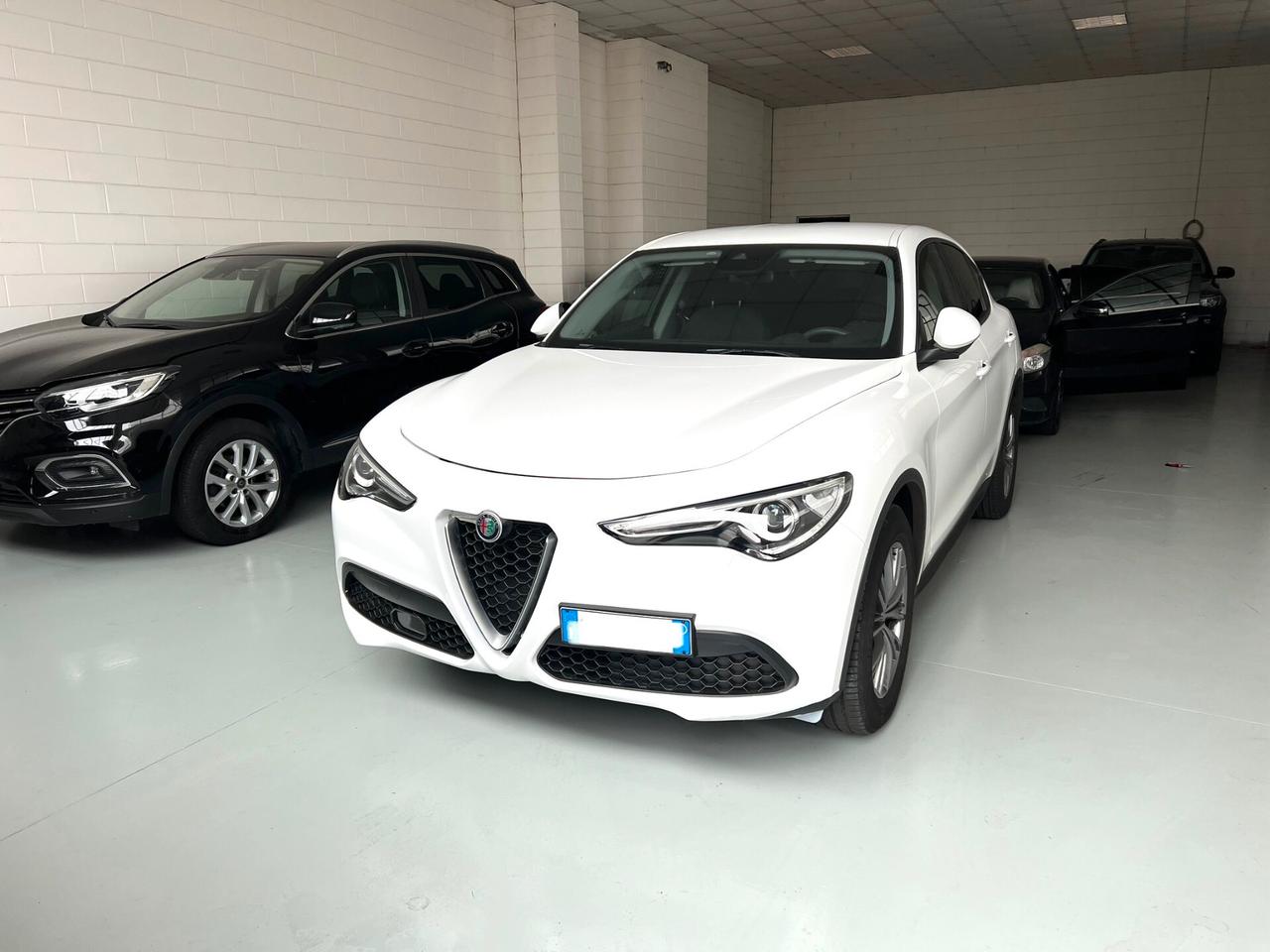 Alfa Romeo Stelvio 2.2 Turbodiesel 160 CV AT8 RWD Business