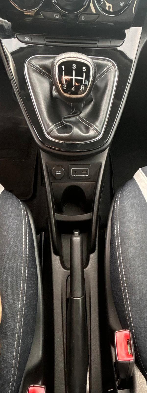 Lancia Ypsilon 1.3 MJT 16V 95 CV 5 porte S&S Mya