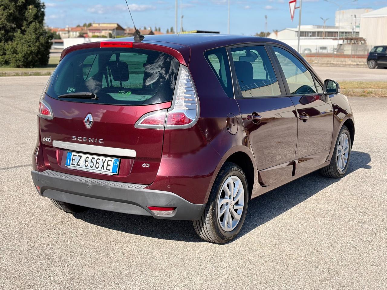 Renault Scenic xmod 1.5 dCi 2015