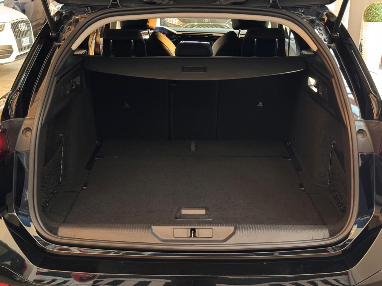 Peugeot 308 BlueHDi 130 S&S SW Allure Pack